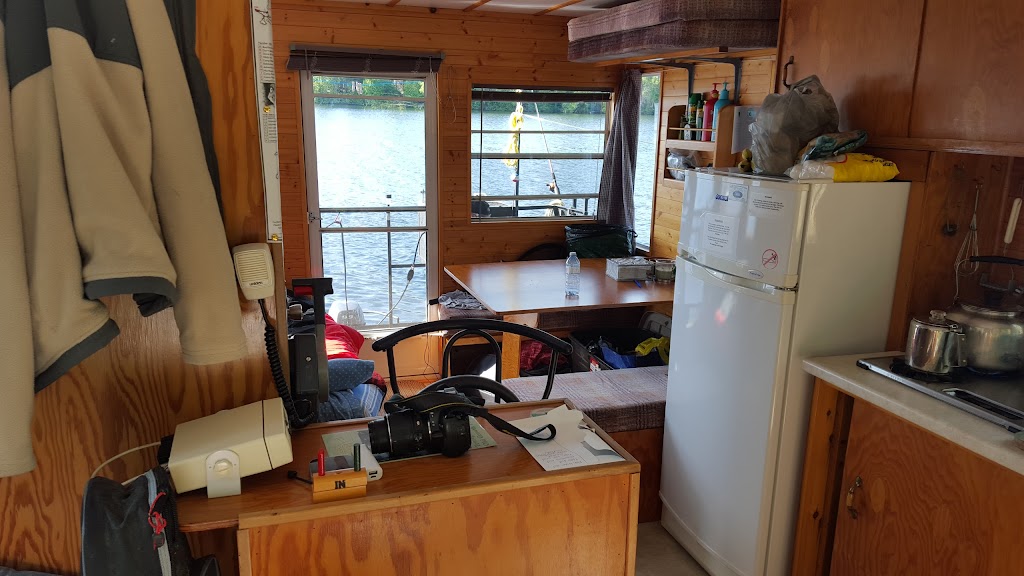 Leisure Island Houseboat Rentals | 115 Lakeshore Dr, Temagami, ON P0H 2H0, Canada | Phone: (705) 569-3261