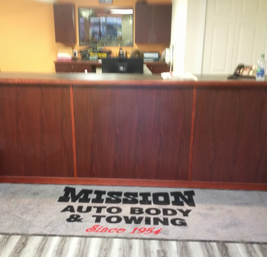 Mission Towing | 7143 Wren St, Mission, BC V2V 2V9, Canada | Phone: (604) 826-1251