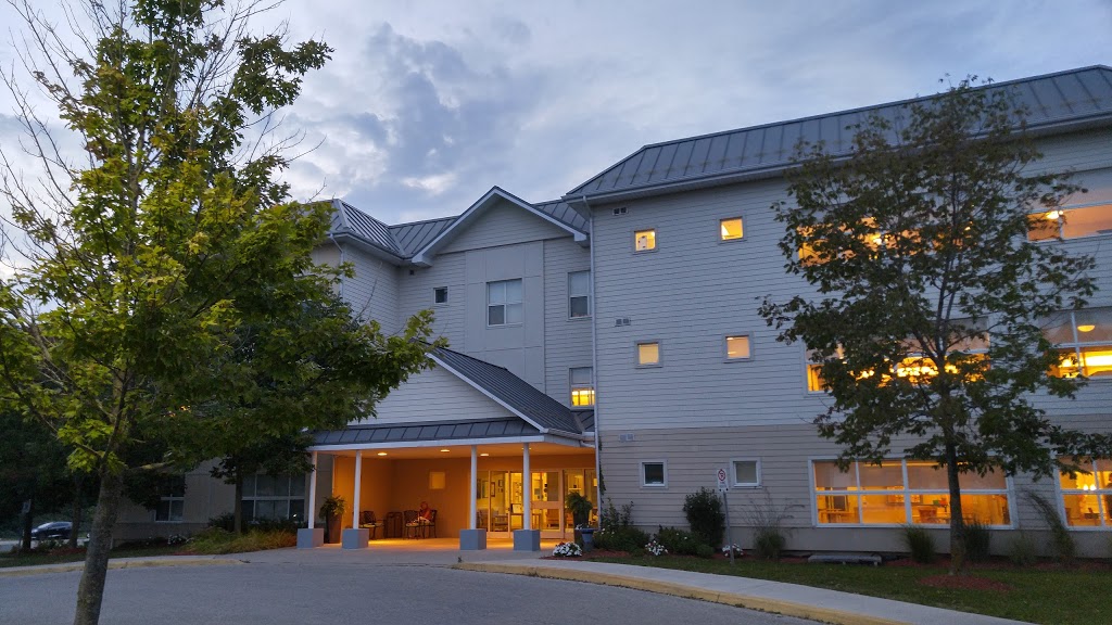 Extendicare Columbia Forest Long-Term Care Home | 650 Mountain Maple Ave, Waterloo, ON N2V 2P7, Canada | Phone: (519) 884-4480