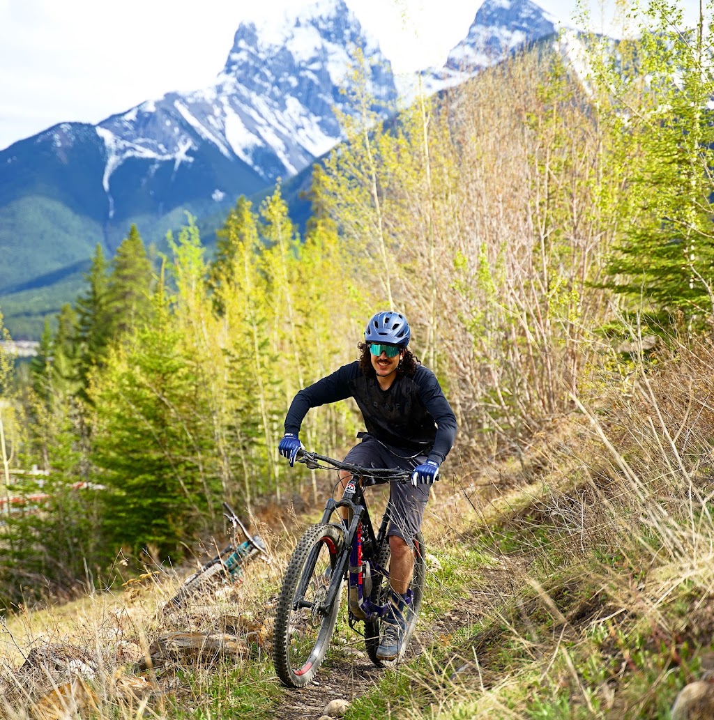 Trail Sports | 2003 Olympic Way, Canmore, AB T1W 2T6, Canada | Phone: (403) 678-6764