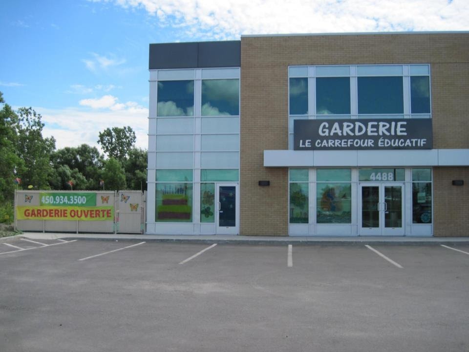 Garderie Le Carrefour Educatif | 4488 A. Jean-Noël-Lavoie, Laval, QC H7T 2P7, Canada | Phone: (450) 934-3500