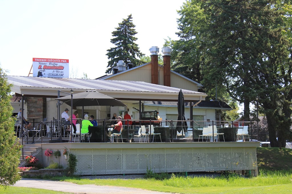 Les Clubs De Golf Banlieue ouest | 1350 Rue Principale, Saint-Zotique, QC J0P 1Z0, Canada | Phone: (450) 267-3666