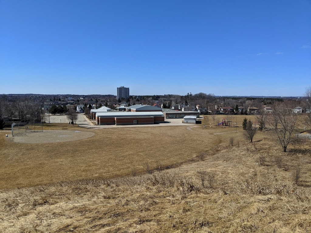 Northview Heights Lookout Park | Greenway-Chaplin, Cambridge, ON N1R 7X1, Canada | Phone: (519) 623-1340