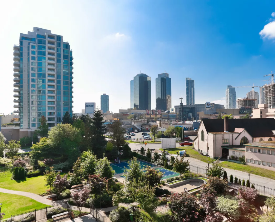 Parkview Towers | 4769 Hazel St, Burnaby, BC V5H 1S7, Canada | Phone: (604) 634-0944
