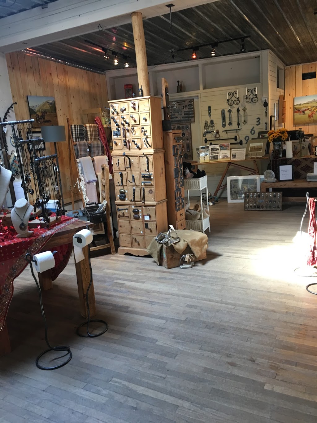 Willow Creek Forge Gallery | 2112 20 St, Nanton, AB T0L 1R0, Canada | Phone: (403) 498-5428