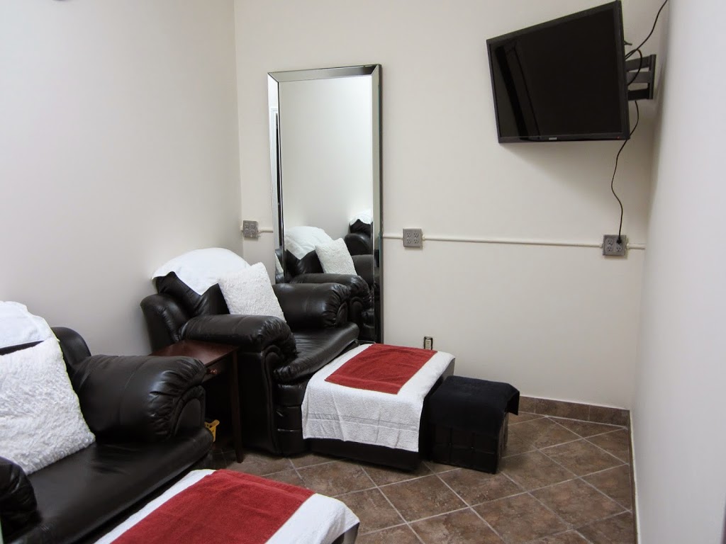 Delight Foot Spa | 714 Lakeshore Rd E #3, Mississauga, ON L5G 1J7, Canada | Phone: (905) 990-9006