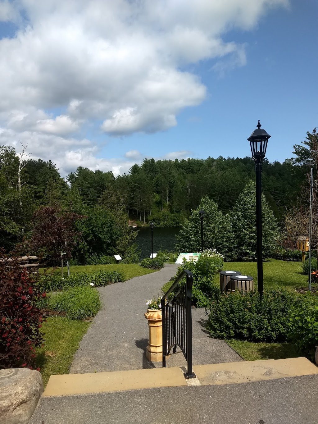 Parc du lac Pierre | Saint-Alphonse-Rodriguez, QC J0K 1W0, Canada | Phone: (450) 883-2264