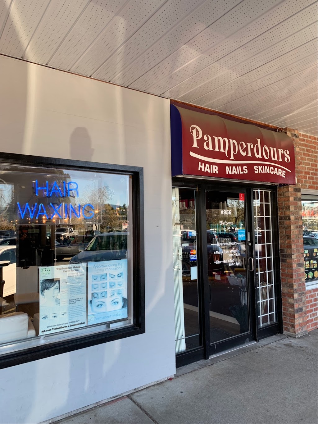 Pamperdours Hair Nail Skincare | 956 W King Edward Ave, Vancouver, BC V5Z 2E2, Canada | Phone: (604) 742-1801