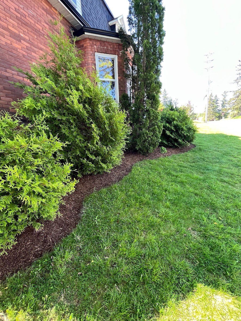 Rugged Earth Landscaping Inc. | 1 Crescent Rd, Huntsville, ON P1H 1Z6, Canada | Phone: (705) 380-4413