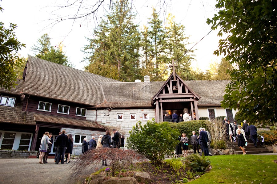 St. Francis-in-the-Wood | 4773 South Piccadilly Rd, West Vancouver, BC V7W 1J8, Canada | Phone: (604) 922-3531