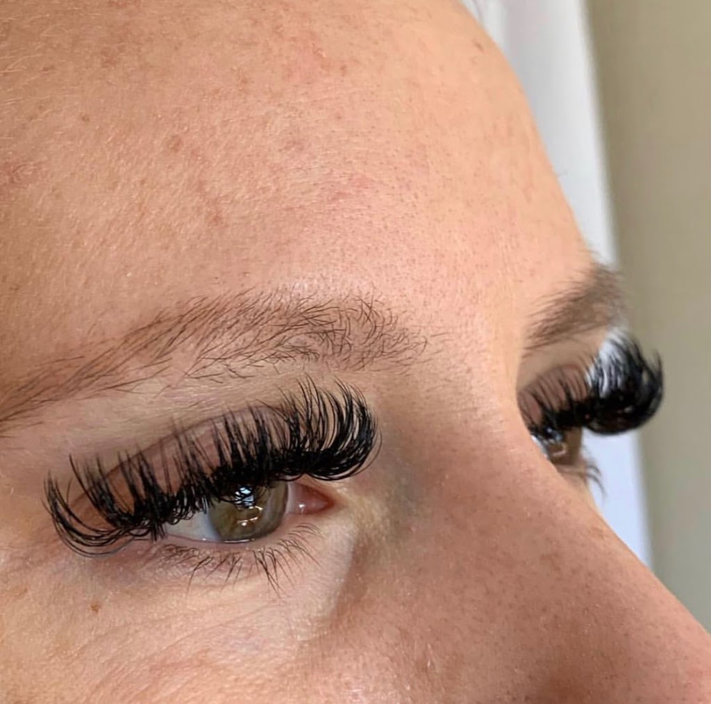 BASH Studios EYELASH EXTENSIONS | 20 Alderwood Ct, St Thomas, ON N5P 0B2, Canada | Phone: (647) 674-5001