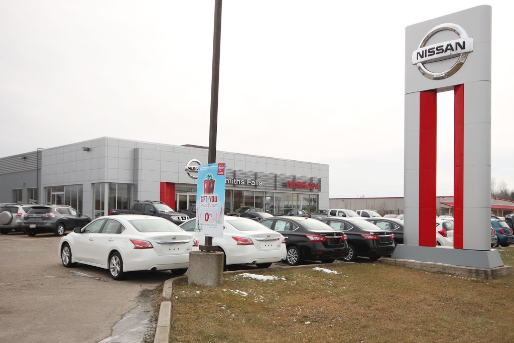 Smiths Falls Nissan | 211 Lombard St, Smiths Falls, ON K7A 5B8, Canada | Phone: (613) 283-4000