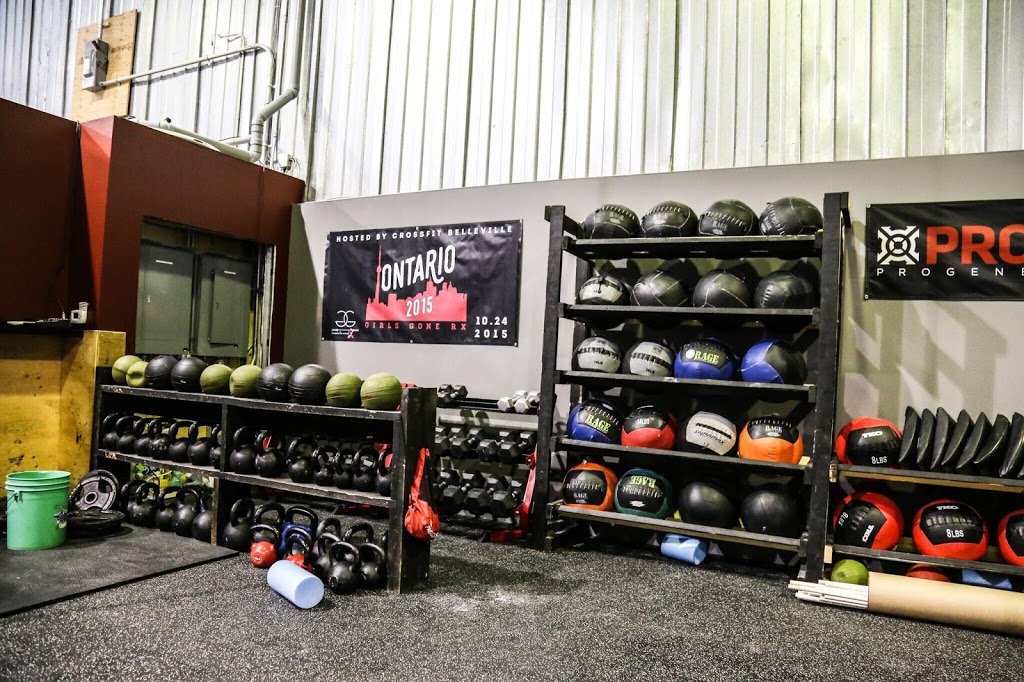 CrossFit Belleville | 40 Hanna Ct, Belleville, ON K8P 5J2, Canada | Phone: (705) 772-1369