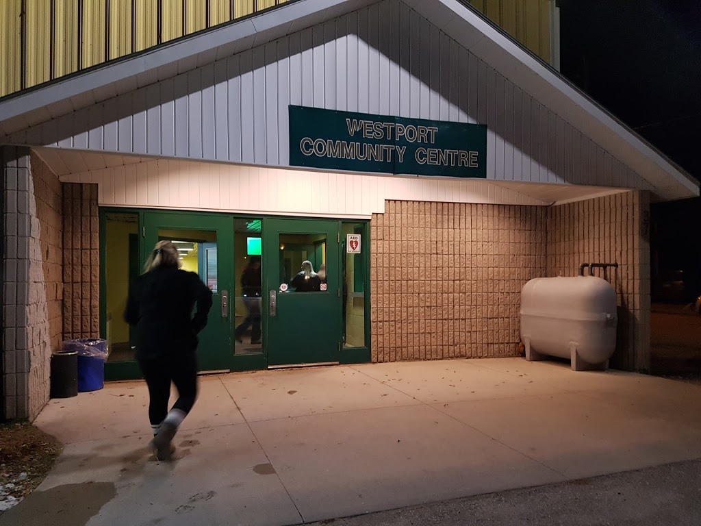 Westport Community Arena | 37 Spring St, Westport, ON K0G 1X0, Canada | Phone: (613) 273-2152