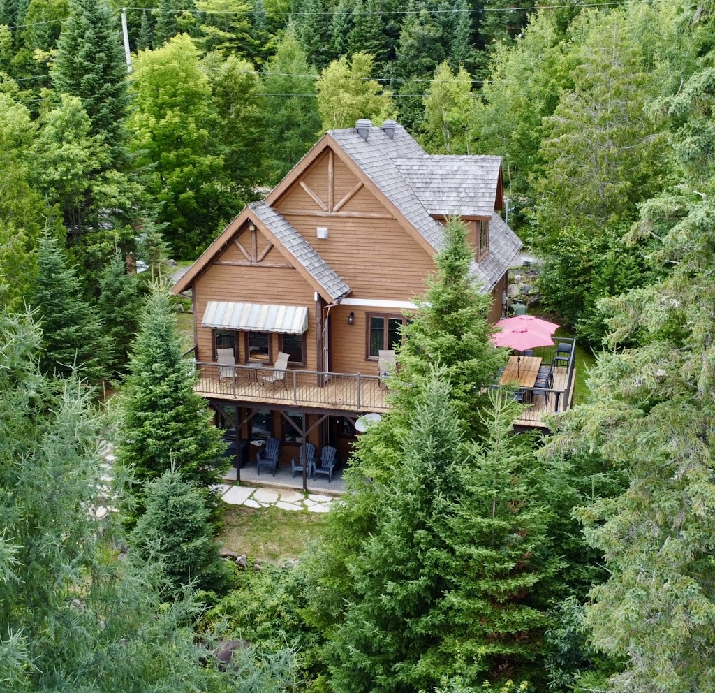 Chalet LAgréable (Chalets charme et détente.com) | All. du 15, Les Laurentides, QC J0T 1J2, Canada | Phone: (514) 292-7378