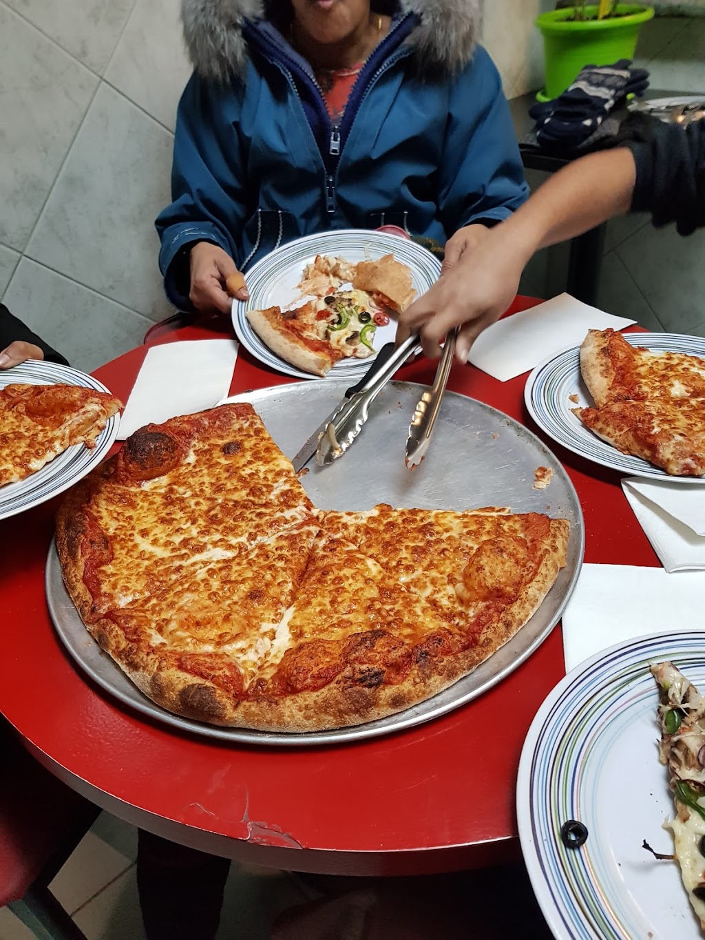 La Boite à Pizza | 1200 Boulevard Rome, Brossard, QC J4W 3H3, Canada | Phone: (450) 659-9659