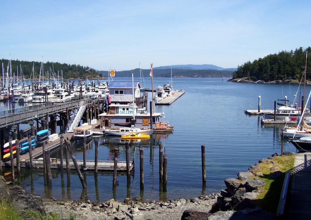 Friday Harbor Marine | B, 665 Mullis St, Friday Harbor, WA 98250, USA | Phone: (360) 378-6202