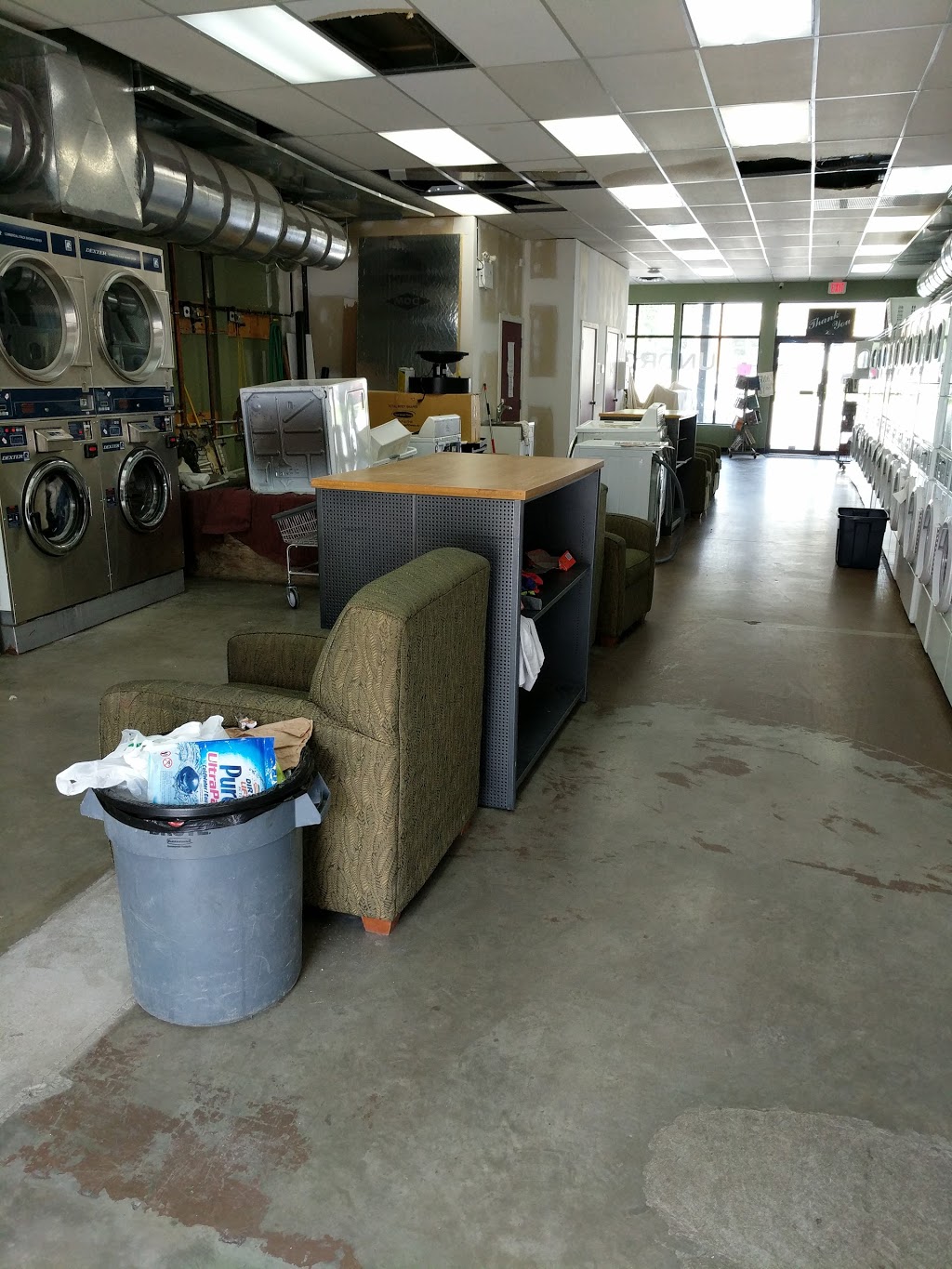 Hot Sox Laundry | 1763 Ross Rd, West Kelowna, BC V1Z 3E7, Canada | Phone: (250) 769-0029