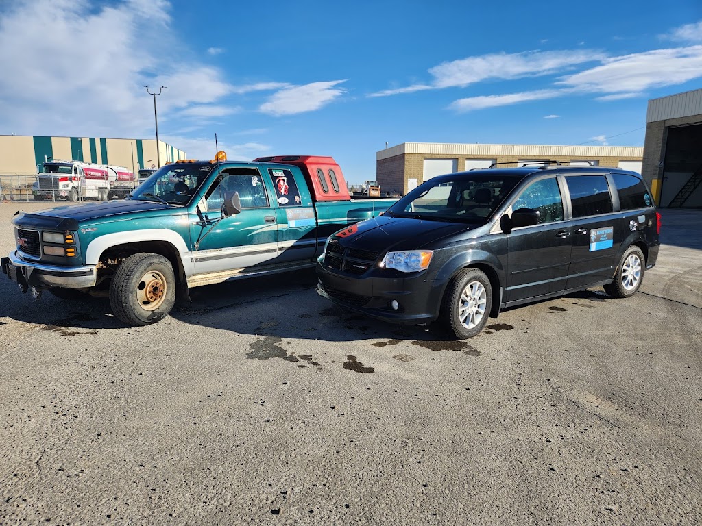 HATCHET HAULING | 60 Lemoyne Crescent W, Lethbridge, AB T1K 4A5, Canada | Phone: (403) 925-0666