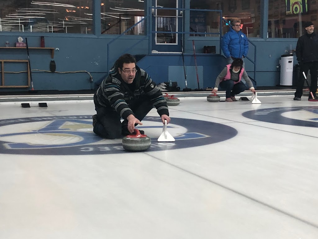 Club de Curling Victoria | 449 Rue Curie, Québec, QC G1P 3V1, Canada | Phone: (418) 656-0403