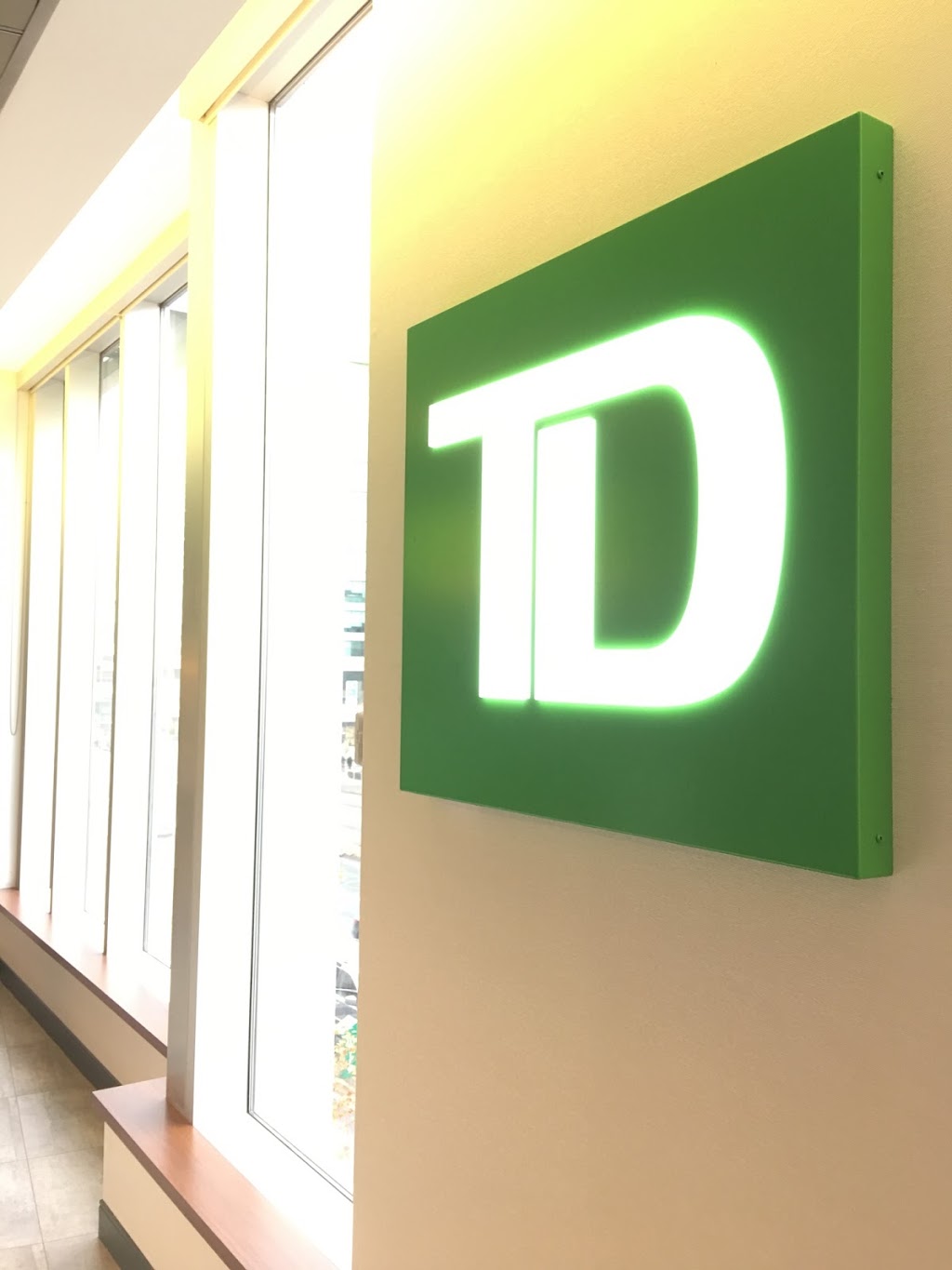 Ego Yeung, TD Manager Mortgage Specialist - 楊逸高, TD房貸經理 | 4670 Kingsway, Burnaby, BC V5H 4L9, Canada | Phone: (604) 439-1203