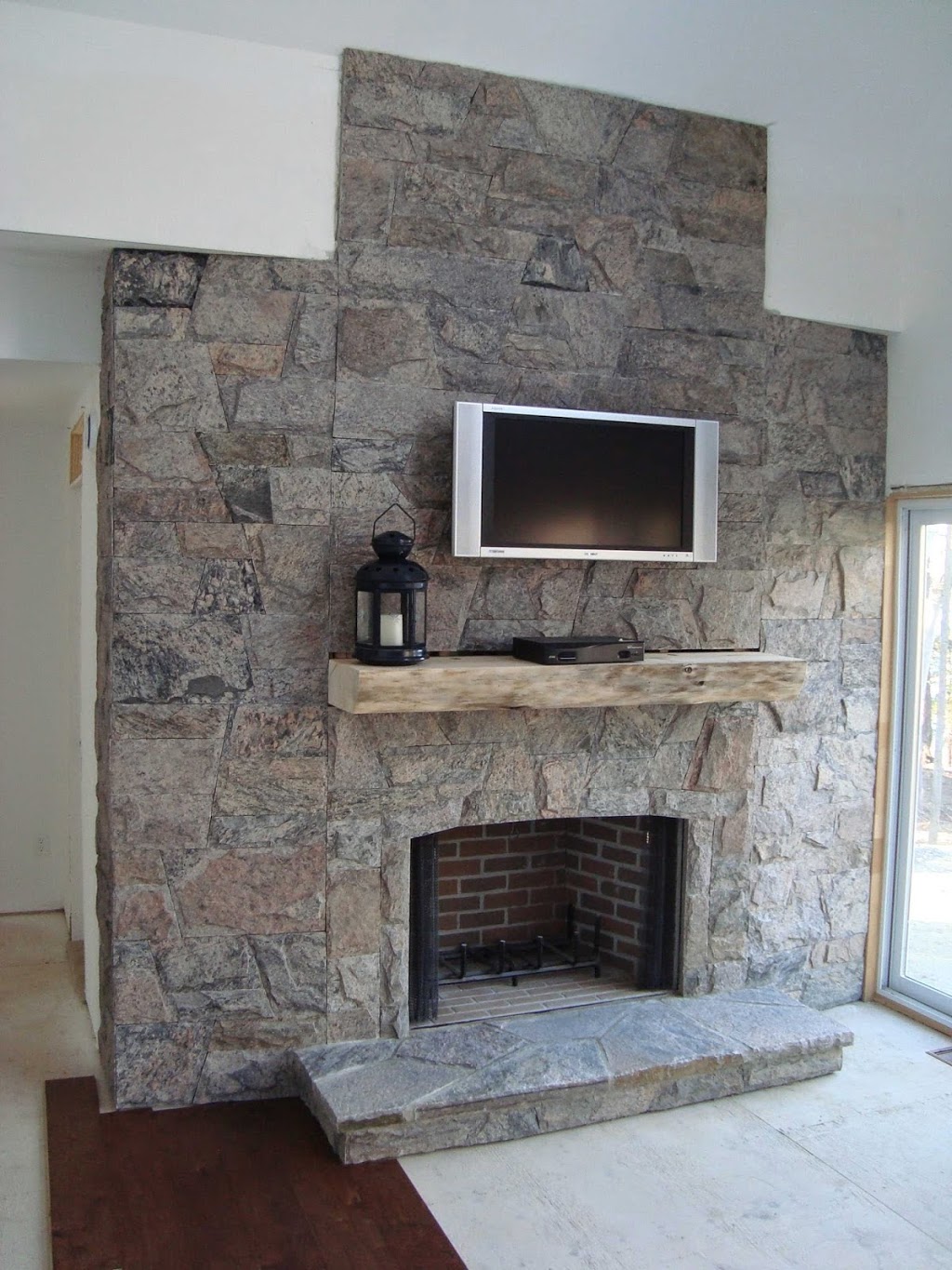 Affordable Granite Thinstone | 2852 ON-60, Dwight, ON P0A 1H0, Canada | Phone: (705) 635-9677