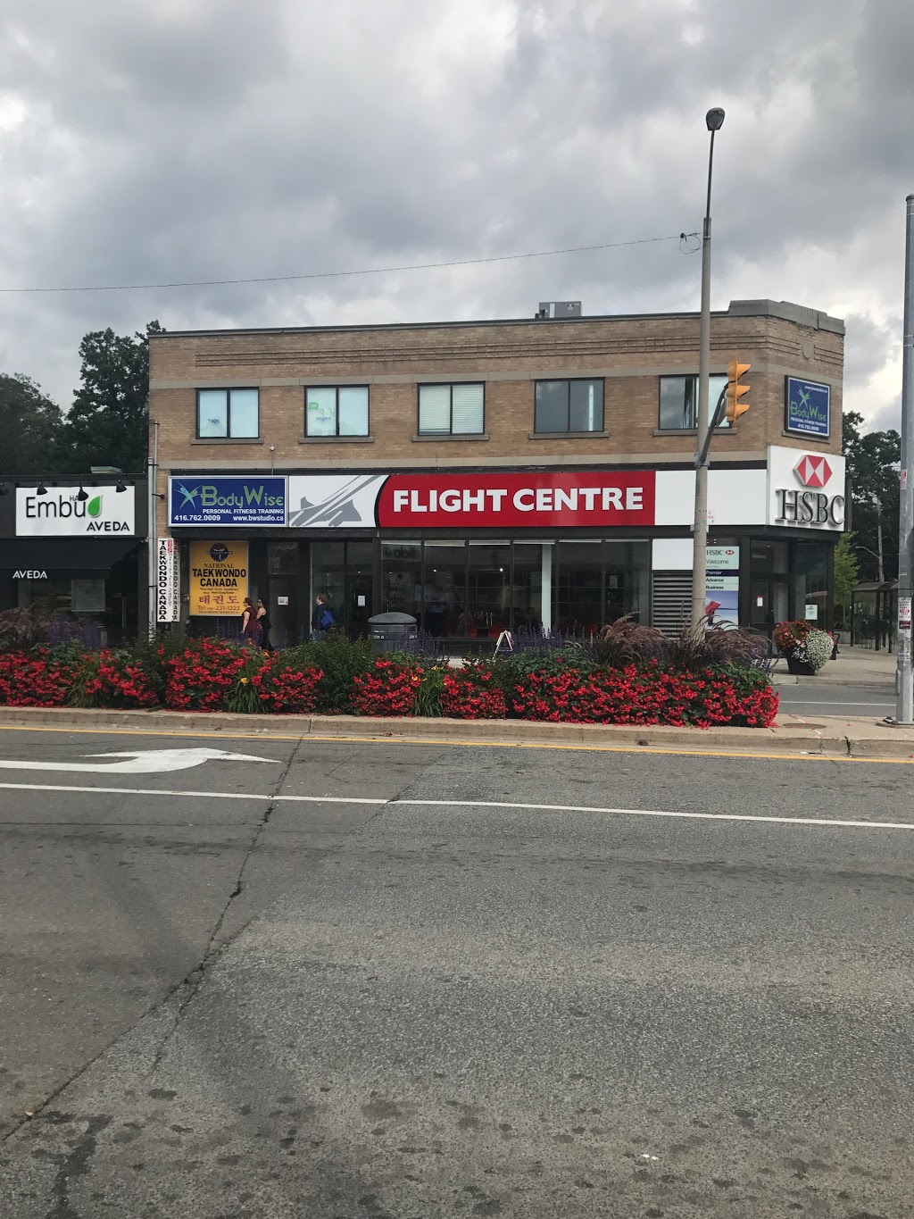 Flight Centre The Kingsway | 3016 Bloor St W, Etobicoke, ON M8X 1C4, Canada | Phone: (877) 540-3860