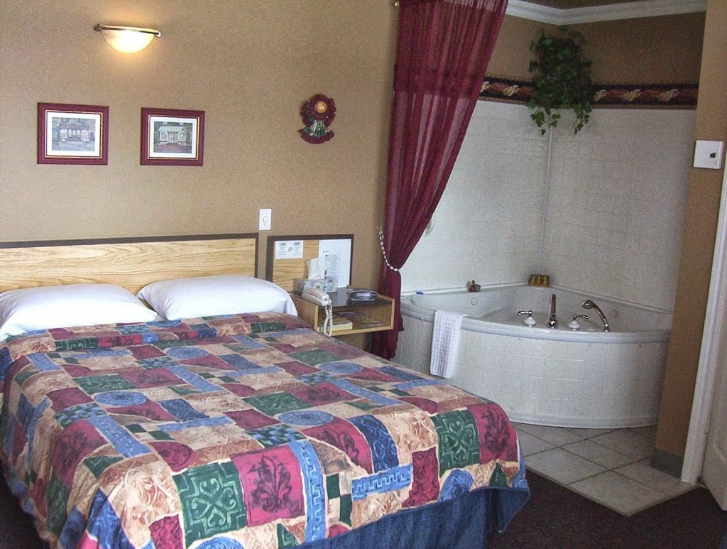 Motel Montgolfière JP | 425 Rue Jacques-Cartier S, Saint-Jean-sur-Richelieu, QC J3B 4K6, Canada | Phone: (450) 347-9010