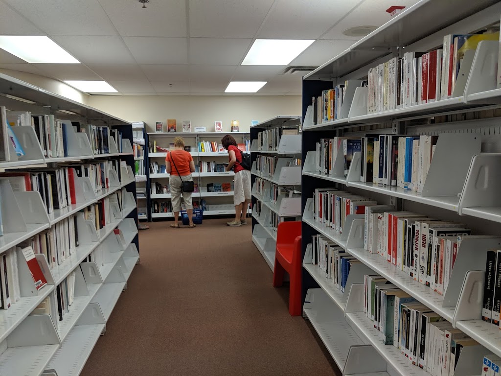 Bibliothèque dAhuntsic | 10300 Rue Lajeunesse, Montréal, QC H3L 2E5, Canada | Phone: (514) 872-0568