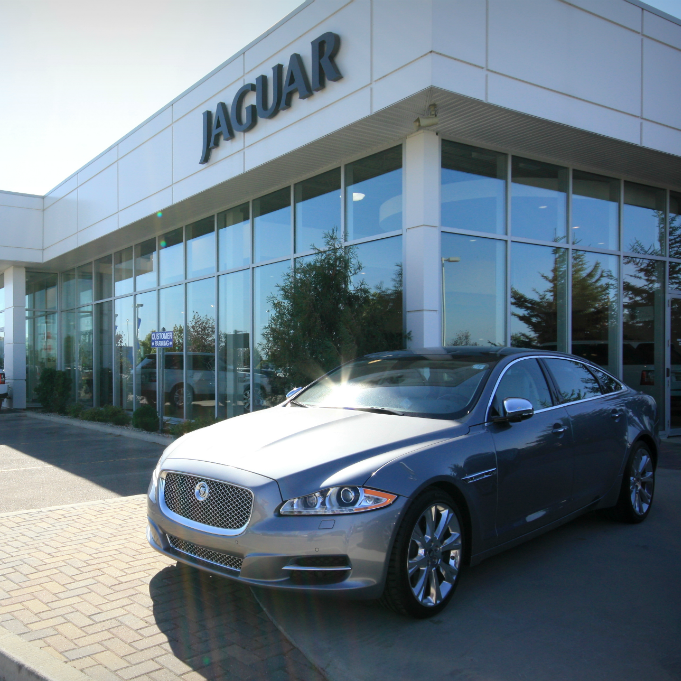 Jaguar Winnipeg | 10-3965 Portage Ave, Winnipeg, MB R3K 2G8, Canada | Phone: (204) 452-8030