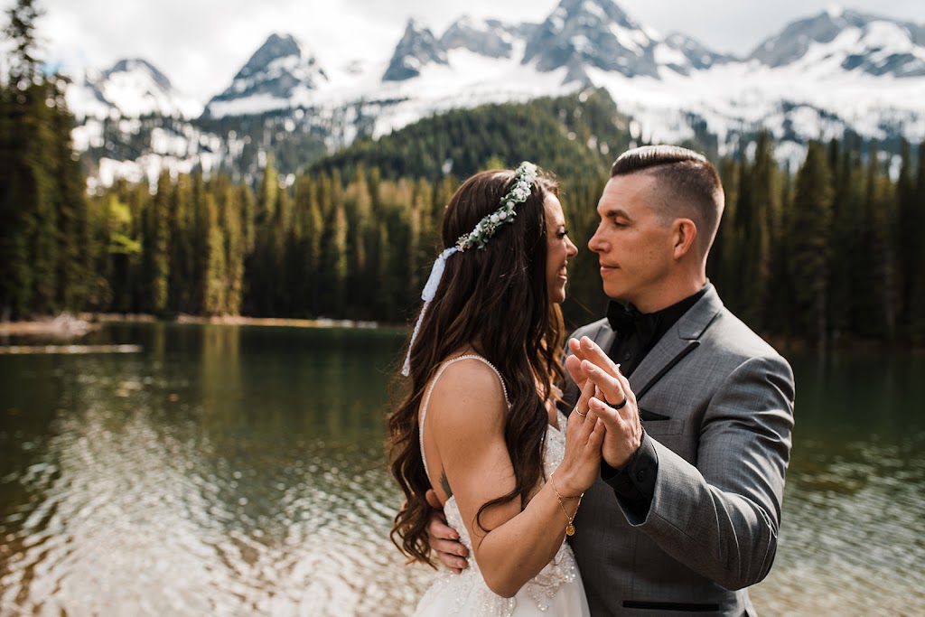 Mckenzie Jespersen Photography | 1141 Dicken Rd, Fernie, BC V0B 1M5, Canada | Phone: (250) 531-0064