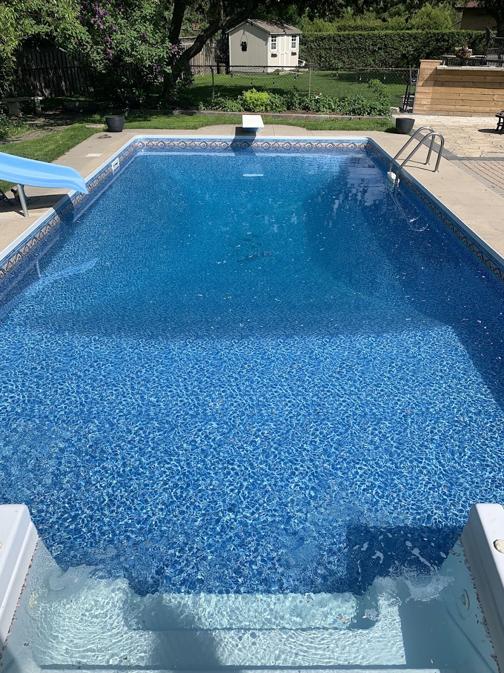 Breezewood Pools Inc. | 274 Queen St S, Bolton, ON L7E 4Z5, Canada | Phone: (905) 857-3830