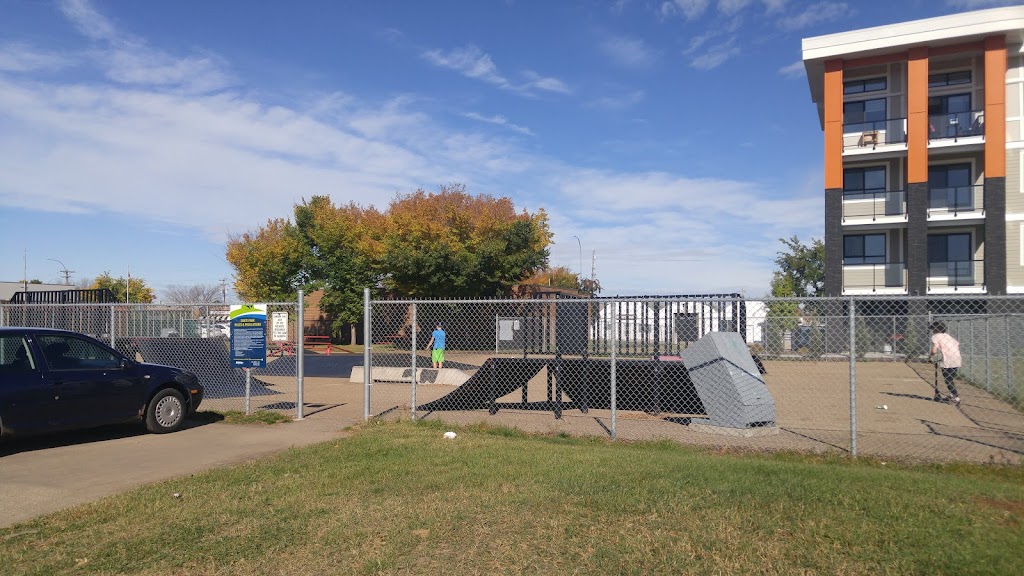 Devon Skate Park | 13 Columbia Ave W, Devon, AB T9G 1Y7, Canada | Phone: (780) 691-9538