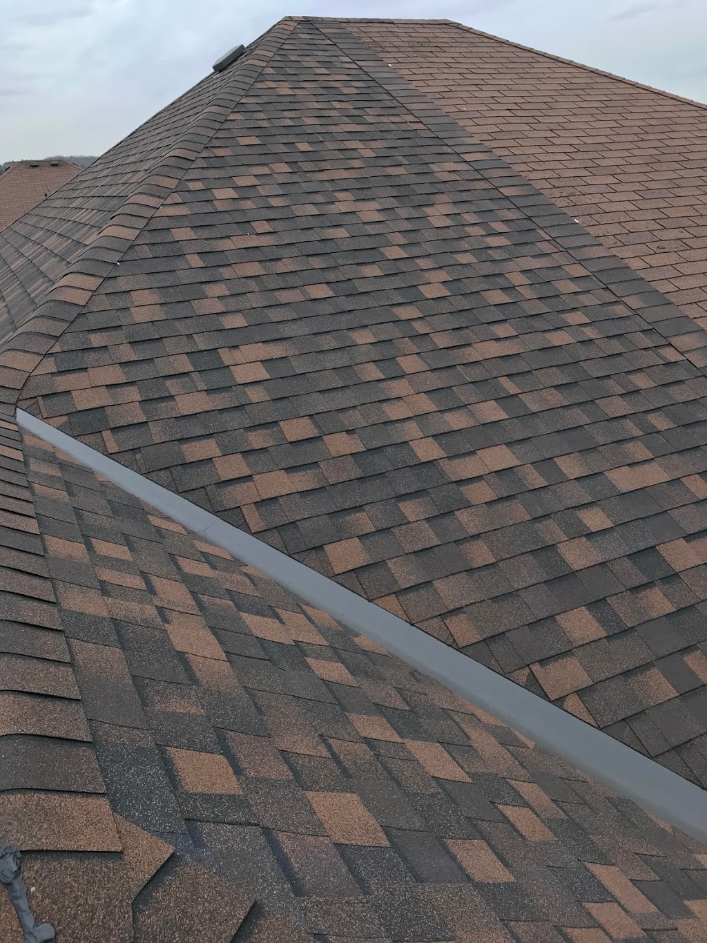 Warner Roofing Inc. | 116 Devins Dr, Aurora, ON L4G 4B5, Canada | Phone: (416) 567-3526