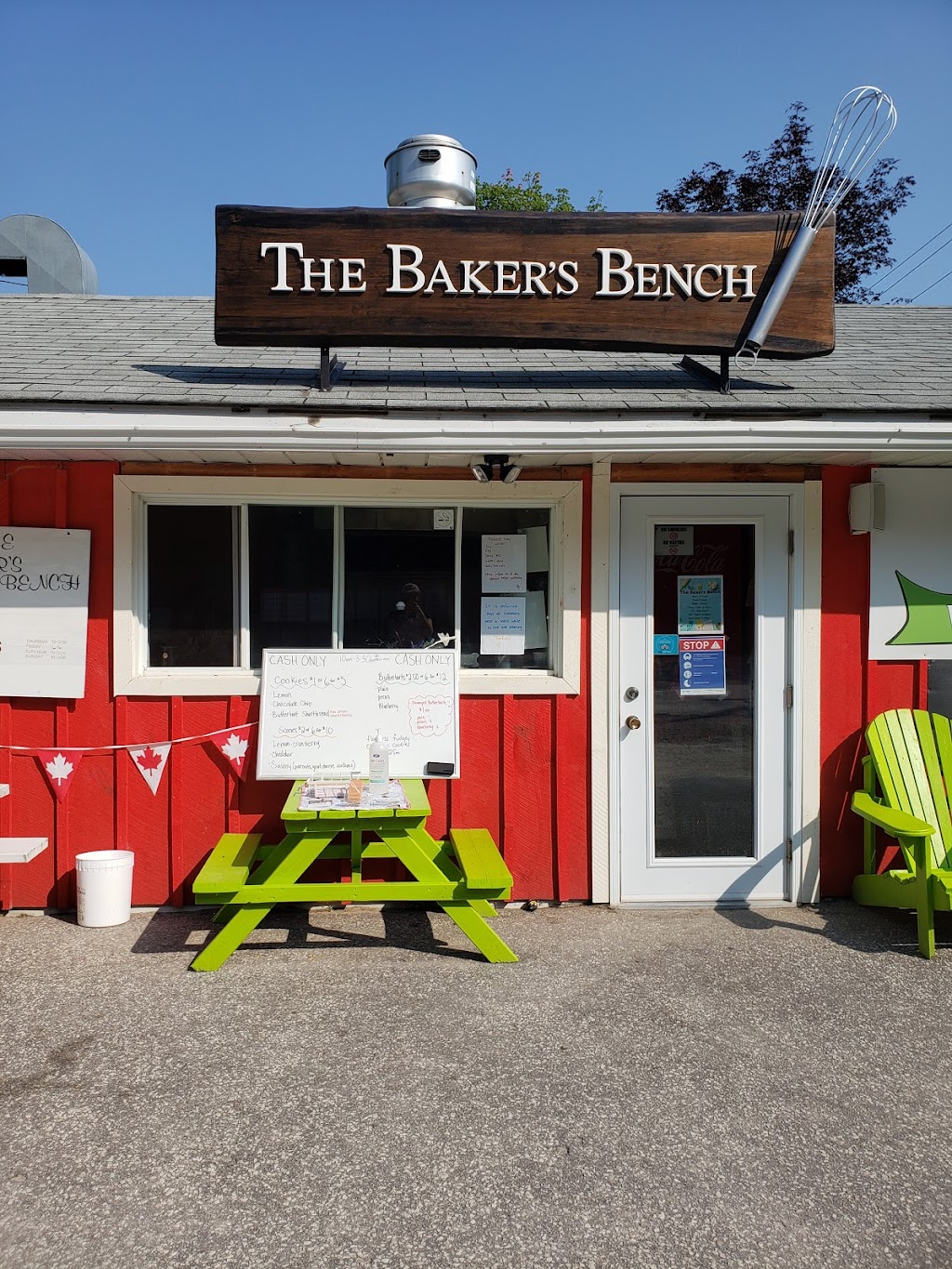 The bakers bench | 676 River Rd E, Wasaga Beach, ON L9Z 2M3, Canada | Phone: (705) 444-4803