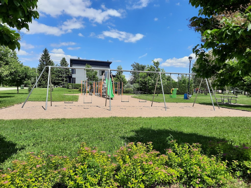 Parc Henri-Paul-Roux | 3 Rue de lHarmonie, Victoriaville, QC G6S 1J7, Canada | Phone: (819) 758-1571