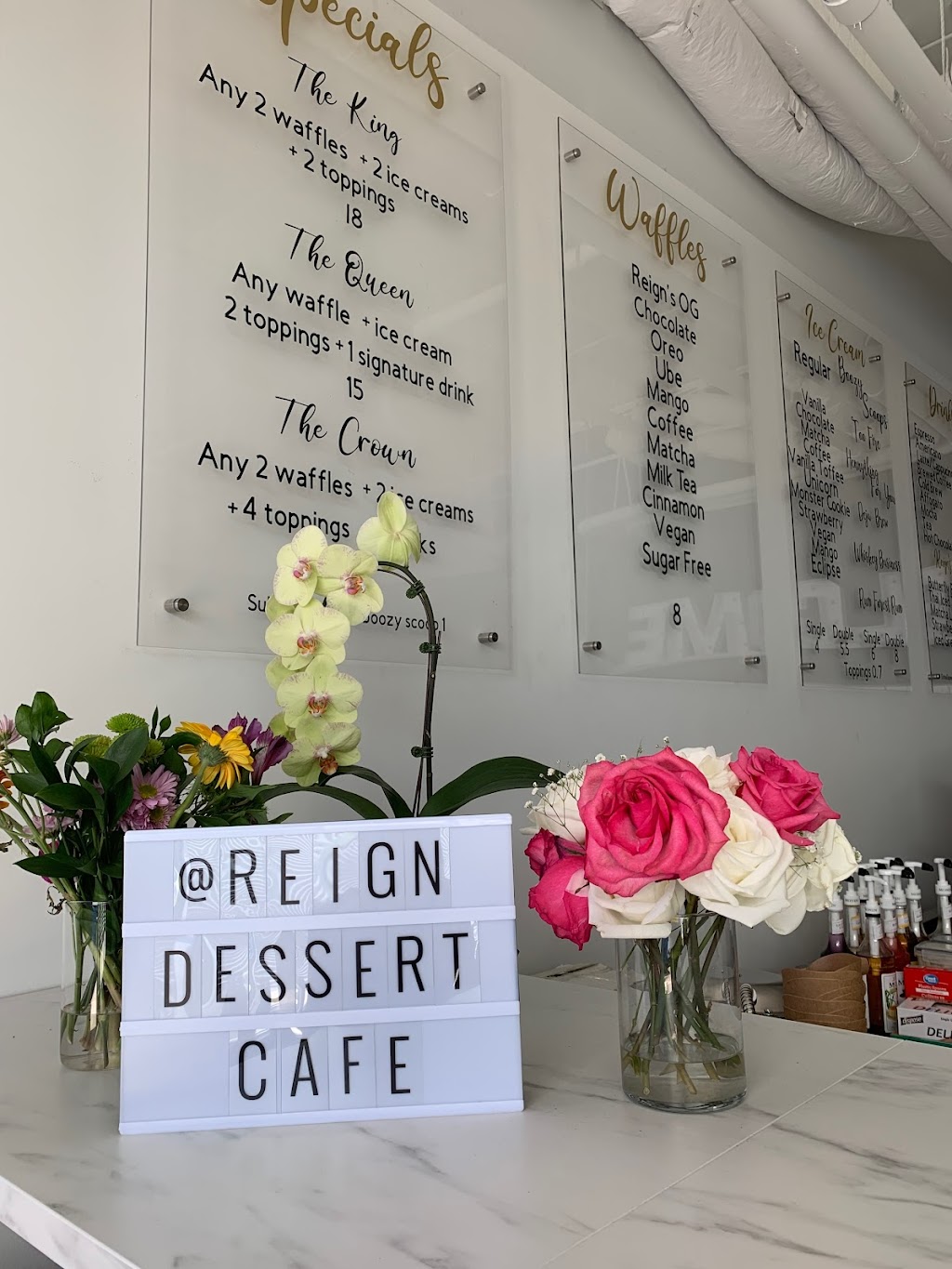 Reign Dessert Cafe | 302 Copper Creek Dr, Markham, ON L6B 1N7, Canada | Phone: (647) 407-9175