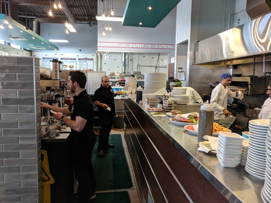 What A Bagel | 8010, 1 Bathurst St #1, Thornhill, ON L4J 0B8, Canada | Phone: (905) 707-0044