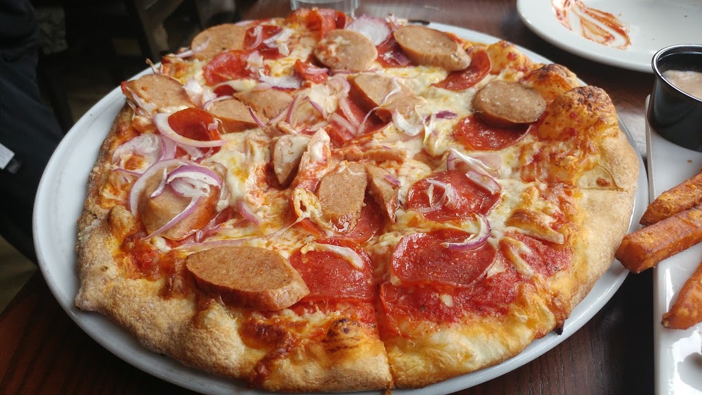 Firehall Pizza Co | 162 Jozo Weider Blvd, The Blue Mountains, ON L9Y 0V2, Canada | Phone: (705) 444-0611