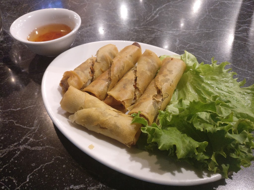 Dong Khanh Restaurant | 2066 18 Ave NE, Calgary, AB T2E 8N5, Canada | Phone: (403) 291-1969