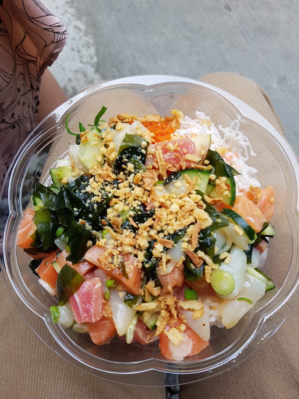 SPLASH POKE | 10079 109 St NW, Edmonton, AB T5J 0J7, Canada | Phone: (780) 760-4660