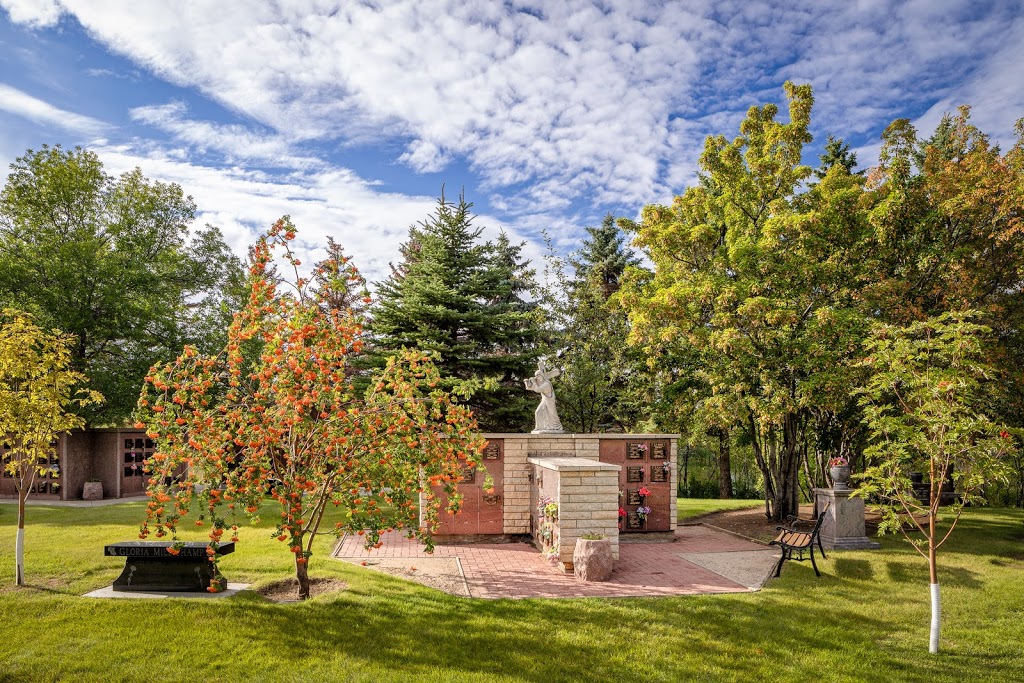 Prince Albert Memorial Gardens | RR 2 Stn Mpp Site 4 Comp. 94, Prince Albert, SK S6V 5P9, Canada | Phone: (306) 764-4824