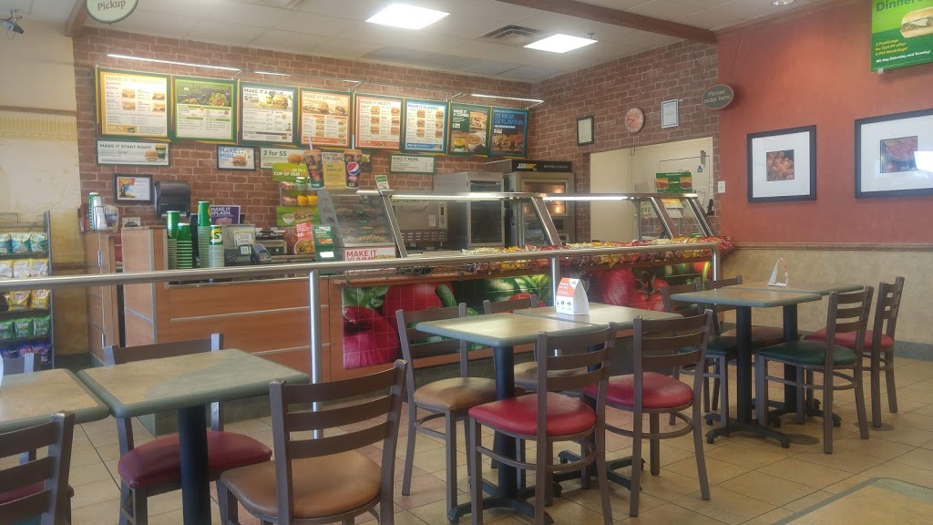 Subway | Shopping Centre, 2579 Main St, Winnipeg, MB R2V 4W3, Canada | Phone: (204) 339-0139