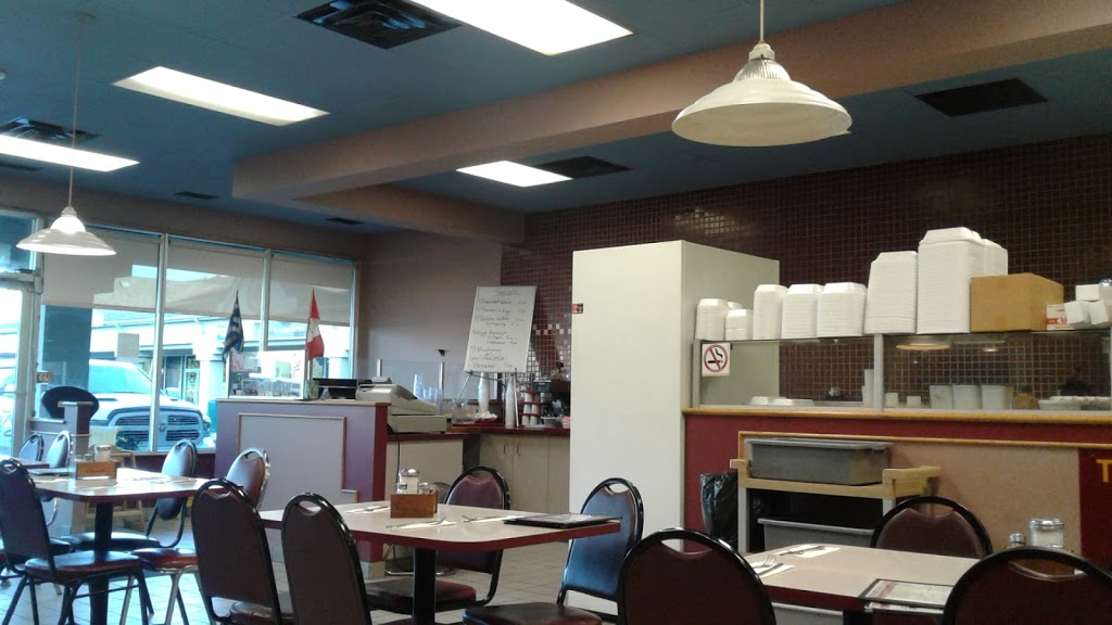 Sandwich Nook | 384 Manning Rd, Windsor, ON N8N 4W5, Canada | Phone: (519) 979-4282