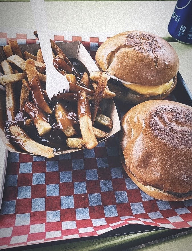 Cantine Au Bord Du St-Maurice | 1592 Québec-155 Sud b, La Tuque, QC G9X 3N8, Canada | Phone: (819) 523-8134