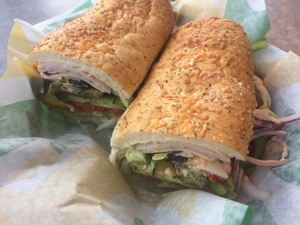 Restaurant SUBWAY | 710 Montée Paiement, Gatineau, QC J8R 4A3, Canada | Phone: (819) 643-1622