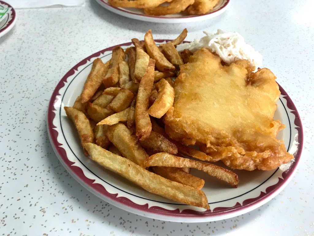 Queensway Fish And Chips | 1236 The Queensway, Etobicoke, ON M8Z 1S2, Canada | Phone: (416) 252-7061