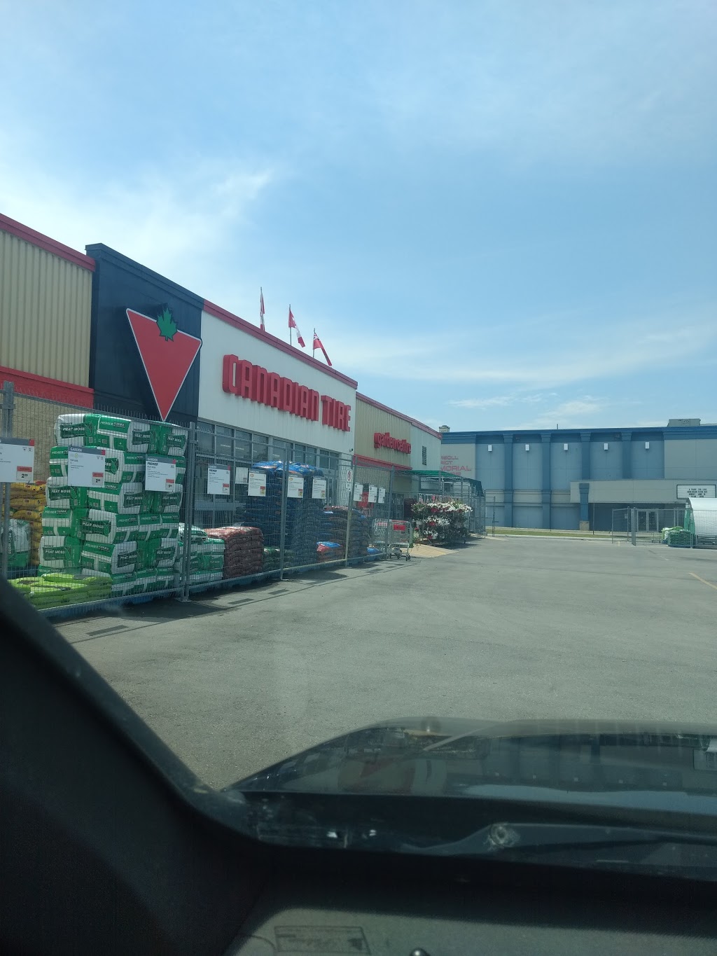 Canadian Tire | 98 Mutual St S, Ingersoll, ON N5C 1S5, Canada | Phone: (519) 485-3900