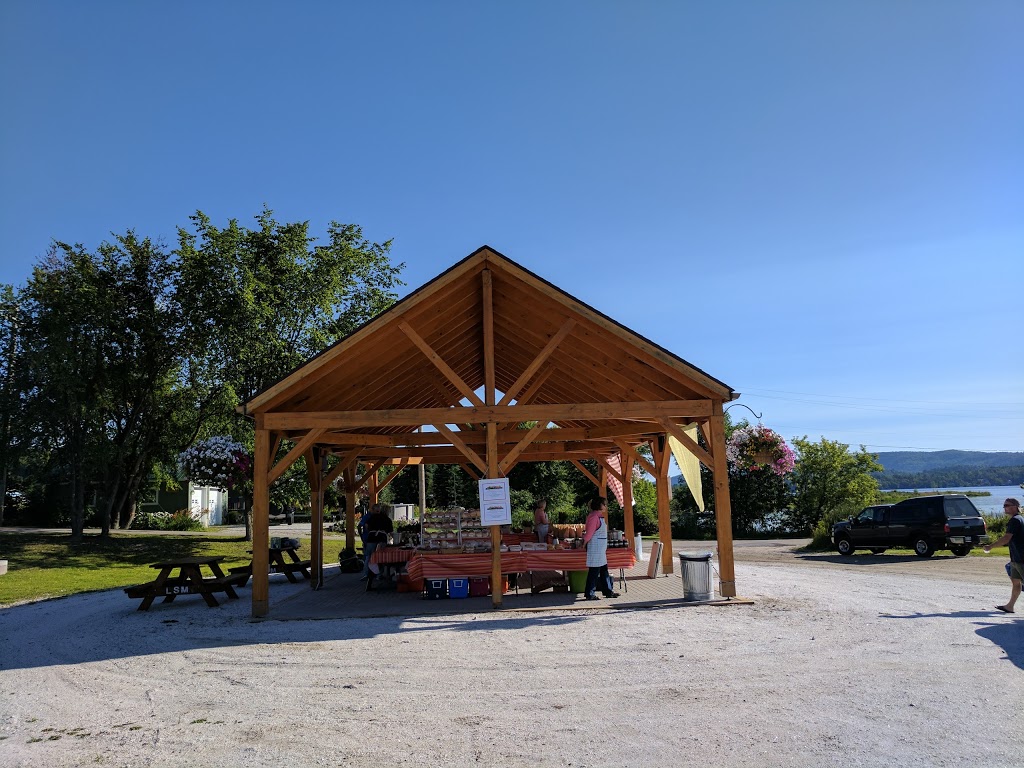 Le Marché Lac Ste-Marie | 106 Chemin de Lac Sainte-Marie, Lac-Sainte-Marie, QC J0X 1Z0, Canada