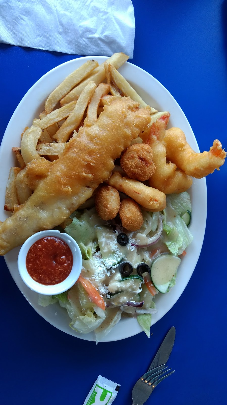 Halibut House | 1559 Victoria St E, Whitby, ON L1N 9N1, Canada | Phone: (905) 666-1558